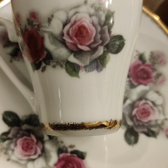 Set of 2 Vintage Demi Tasse Espresso Cups, gold gilded - Picture 8 of 11